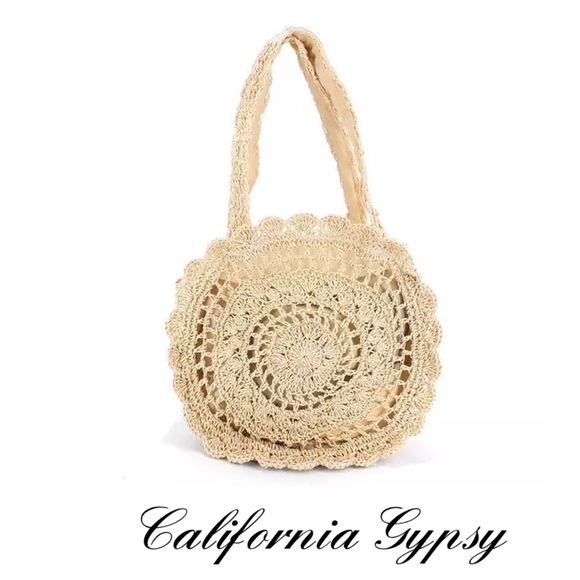 NO BRAND Handbags - Straw floral bag🌈
